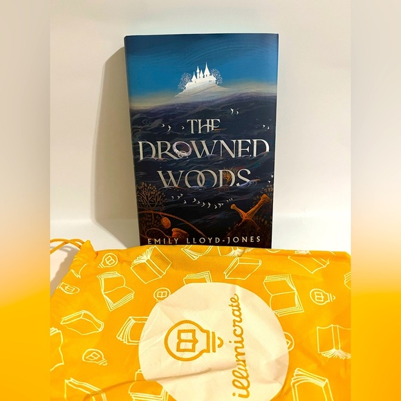 Illumicrate Exclusive Signed The Drowned Woods by Emily Lloyd-Jones - Picture 1 of 6